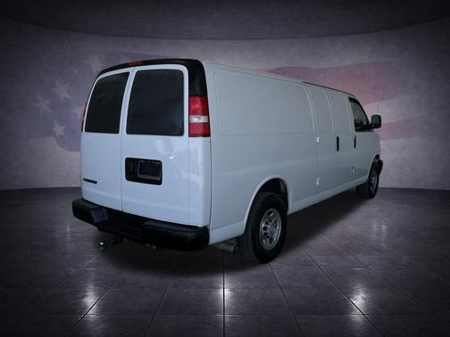 Summit White 2019 Chevrolet Express 2500 Work Van