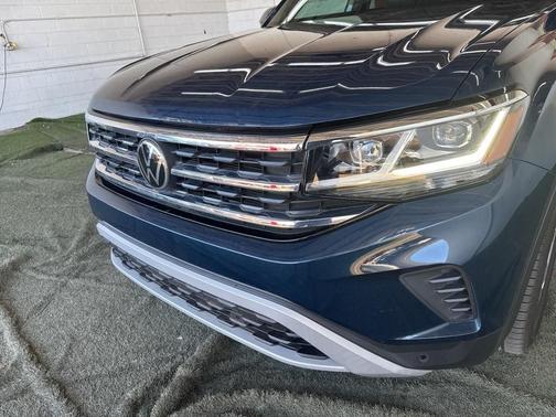 2020 Volkswagen Atlas Cross Sport 2.0T SE w/Technology