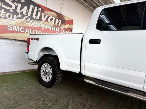 2022 Ford F-350 XLT