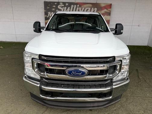 2022 Ford F-350 XLT