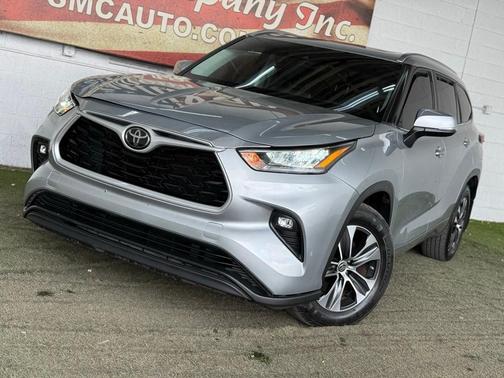 2020 Toyota Highlander XLE