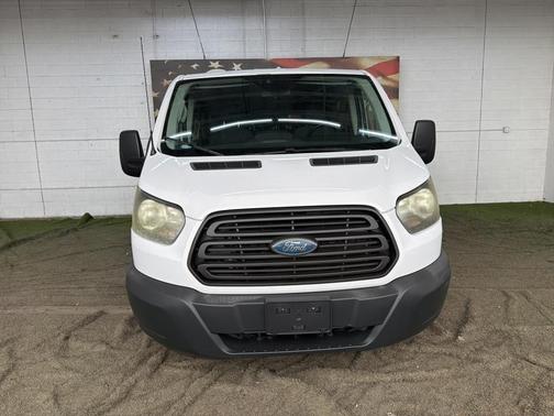 2016 Ford Transit-150 XL