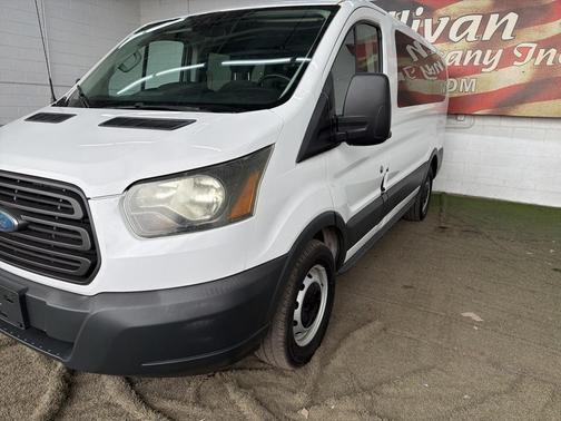 2016 Ford Transit-150 XL