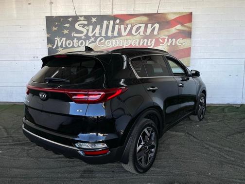 2022 Kia Sportage EX