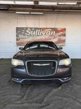 2015 Chrysler 300C Platinum