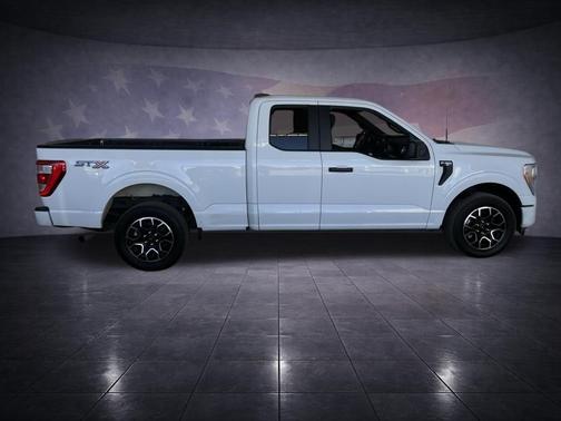 Oxford White 2022 Ford F-150 XL