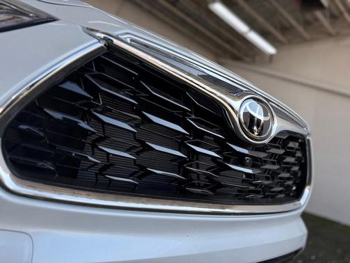 2024 Toyota Highlander Limited