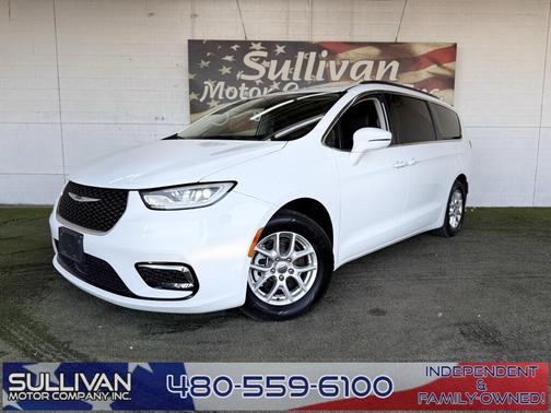 2022 Chrysler Pacifica Touring-L