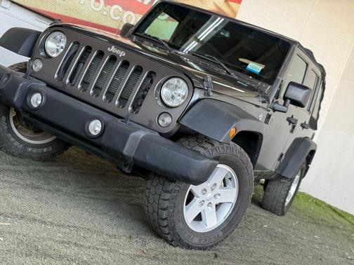 2018 Jeep Wrangler JK Unlimited Sport