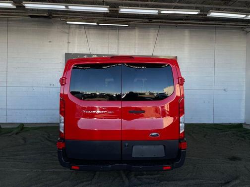 2016 Ford Transit-150 XL