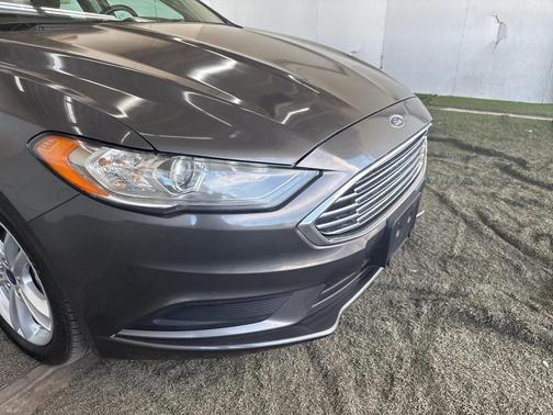 2018 Ford Fusion Hybrid SE