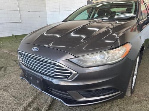 2018 Ford Fusion Hybrid SE
