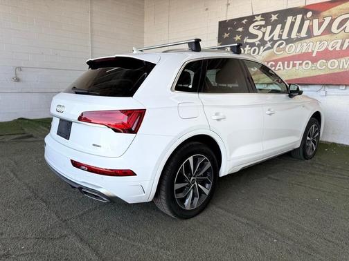 2023 Audi Q5 45 S line quattro Premium
