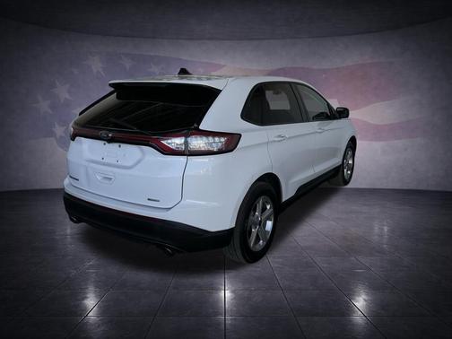2018 Ford Edge SE