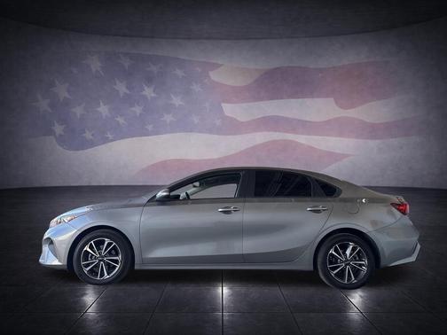 Steel Gray 2022 Kia Forte LXS