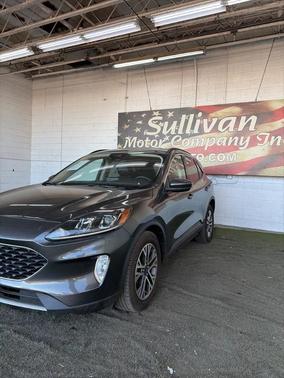 2020 Ford Escape SEL