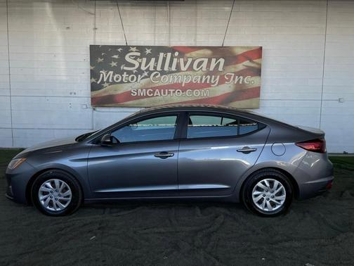 2019 Hyundai ELANTRA SE