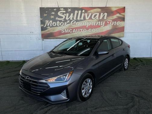 2019 Hyundai ELANTRA SE
