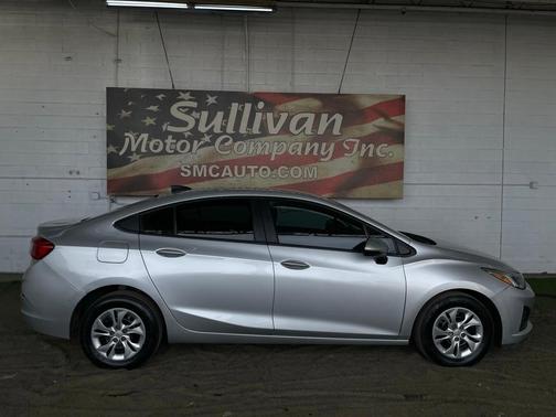 2019 Chevrolet Cruze LS