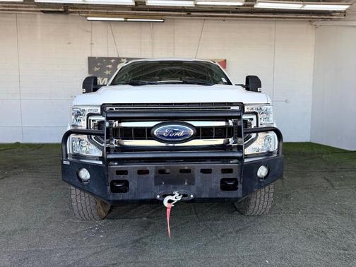 2020 Ford F-350 XLT