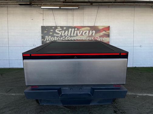 2024 Tesla Cybertruck Base