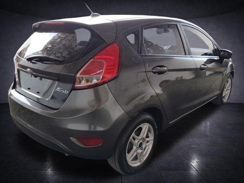 Magnetic 2018 Ford Fiesta SE