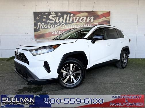2020 Toyota RAV4 LE