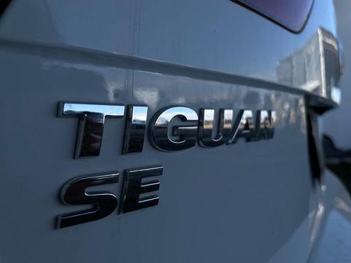 2018 Volkswagen Tiguan 2.0T SE