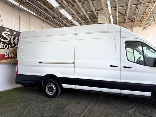 2021 Ford Transit-250 Base