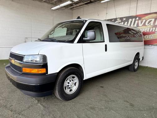 2020 Chevrolet Express 3500 LS