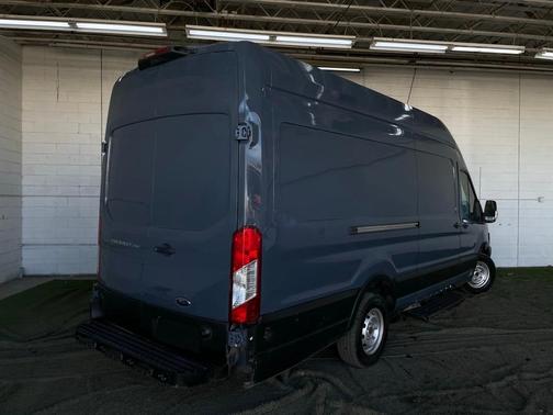 2019 Ford Transit-250 Base