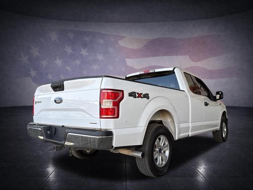 Oxford White 2019 Ford F-150 XLT