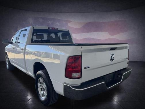 Bright White 2019 RAM 1500 Classic SLT