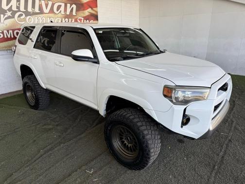 2018 Toyota 4Runner TRD OFF-ROAD