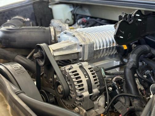 2006 Hummer H2 Base