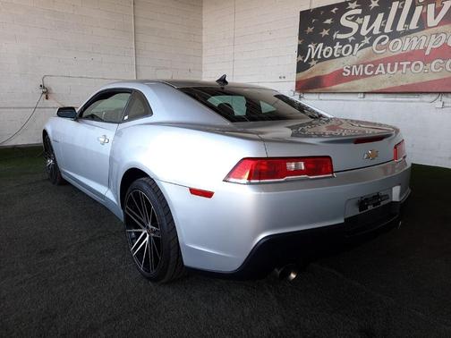 Photo 4 of 34 of 2015 Chevrolet Camaro 1LS