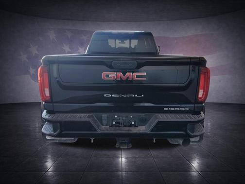 Black 2022 GMC Sierra 3500 Denali