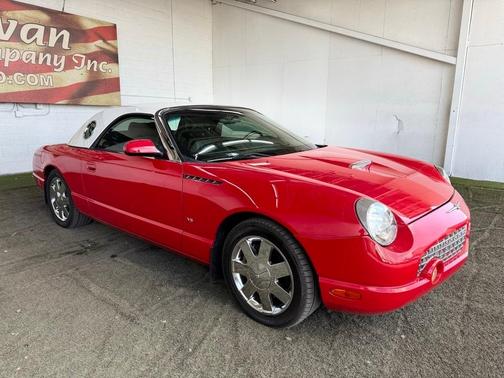2003 Ford Thunderbird 