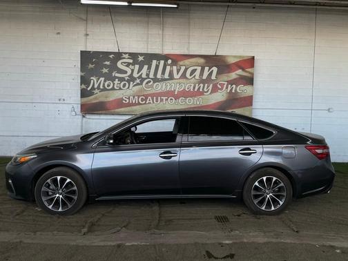 2016 Toyota Avalon XLE