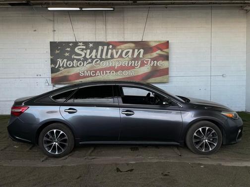 2016 Toyota Avalon XLE