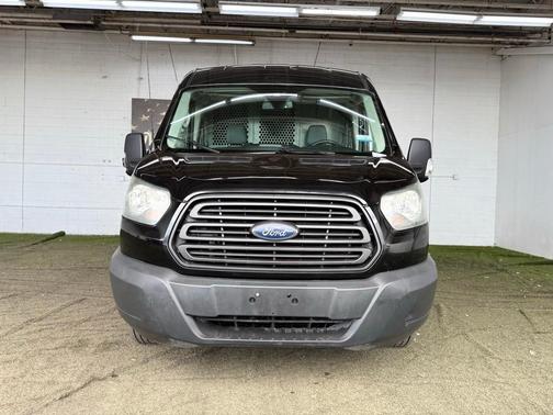 2015 Ford Transit-250 148 WB Medium Roof Cargo