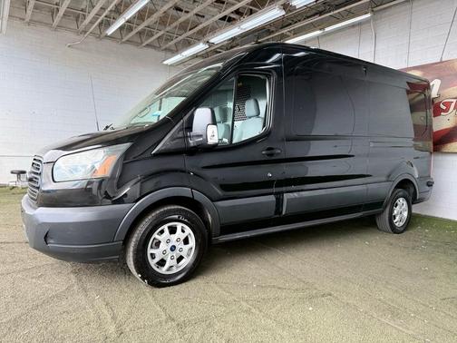 2015 Ford Transit-250 148 WB Medium Roof Cargo