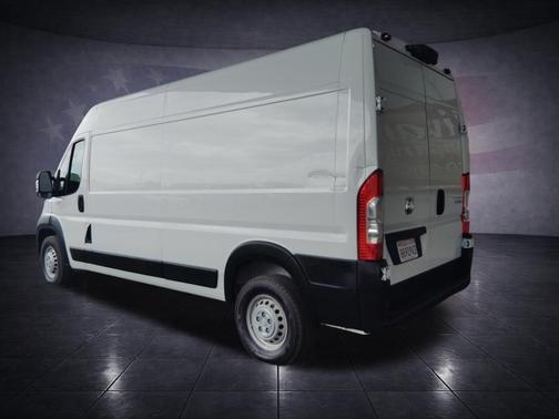 Bright White 2024 RAM ProMaster 2500 High Roof