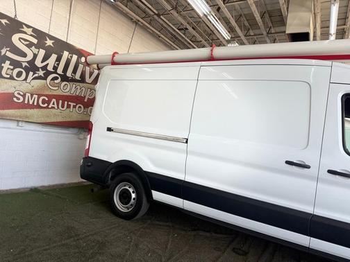 2021 Ford Transit-250 Base