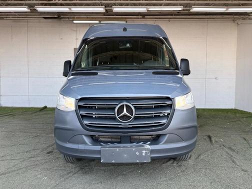 2019 Mercedes-Benz Sprinter 2500 144 WB