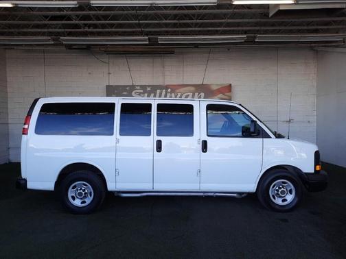 2014 Chevrolet Express 2500 LS