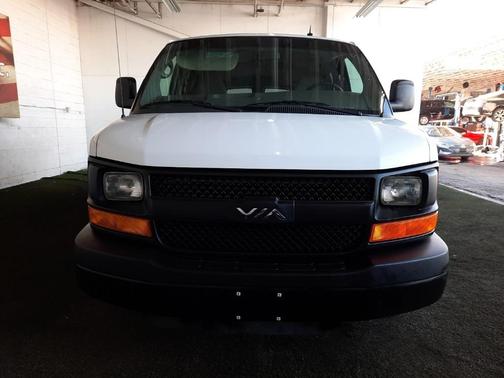2014 Chevrolet Express 2500 LS
