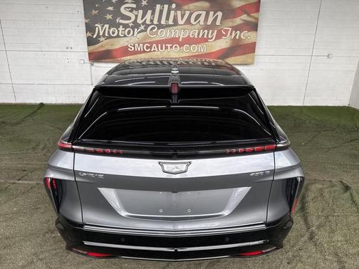 2023 Cadillac LYRIQ Luxury