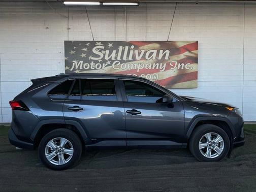 2020 Toyota RAV4 Hybrid LE