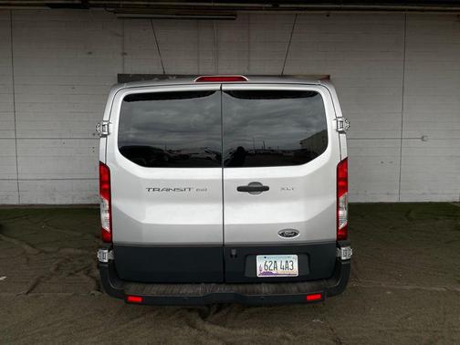 2017 Ford Transit-150 XLT